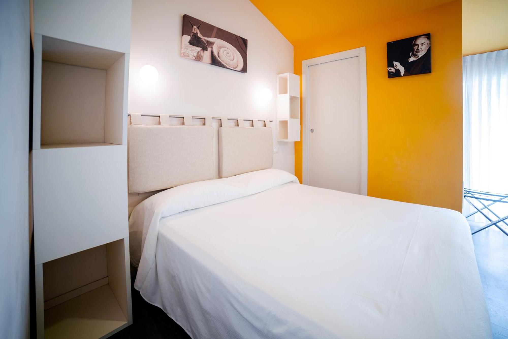 Hotel Casablanca Римини Екстериор снимка