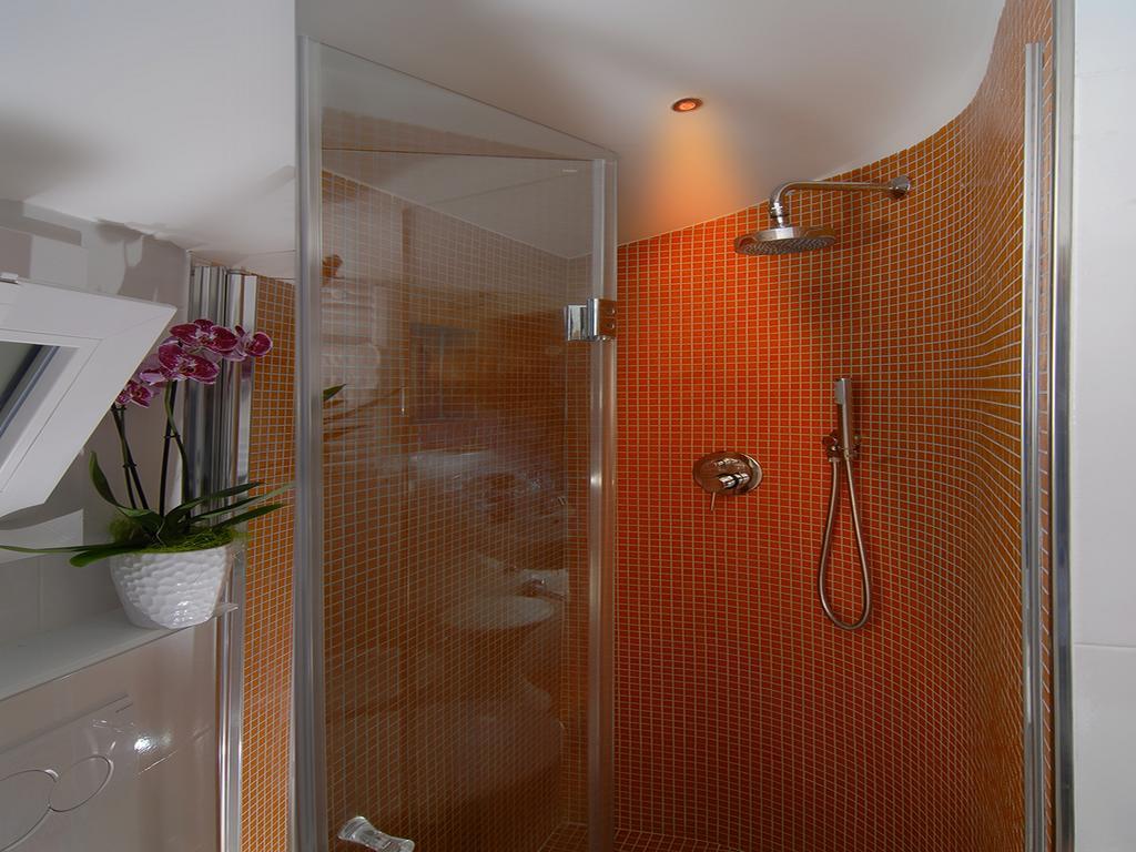 Hotel Casablanca Римини Екстериор снимка